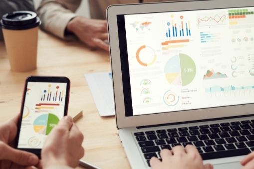 ¿Cómo convertirse en un analista digital en 2025?: habilidades, herramientas y formación recomendada post1747 Aprende analitica